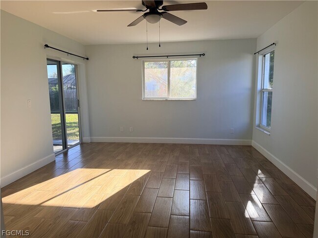 Foto del edificio - 4133 SW 7th Ave