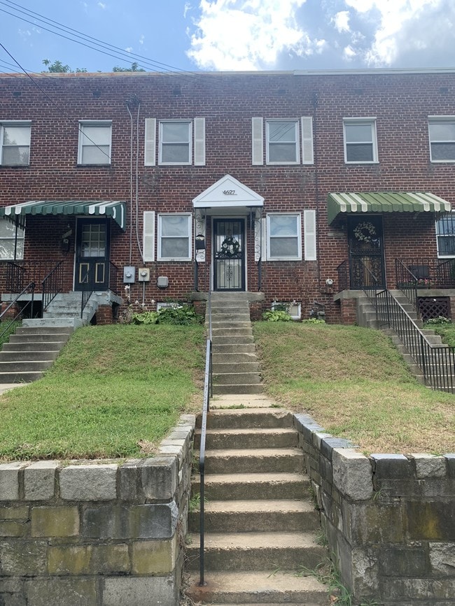 Building Photo - 4627 East Capitol St SE