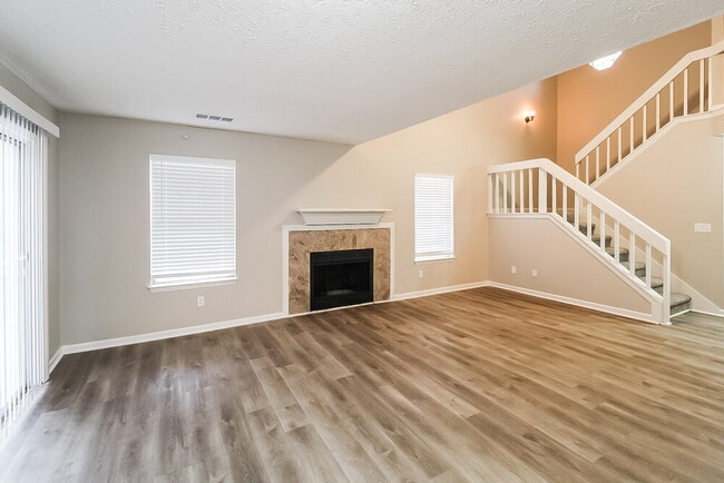 Building Photo - 1970 Corners Cir