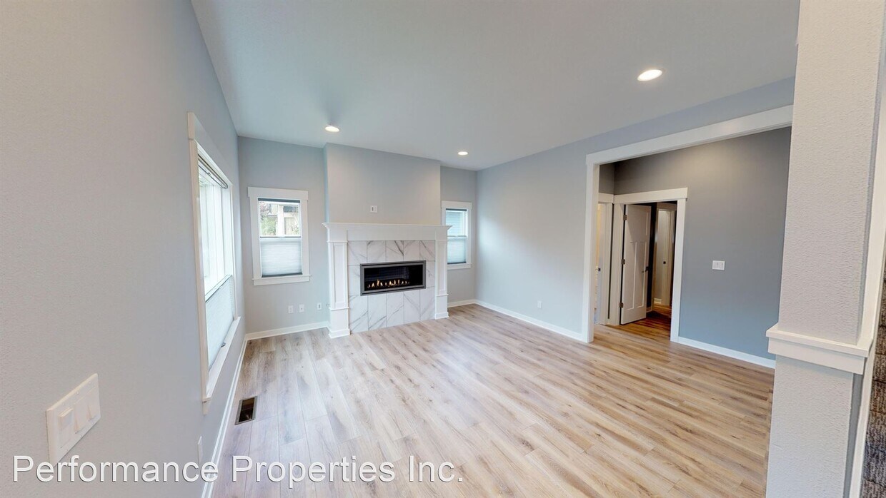 Primary Photo - 3 br, 3 bath House - 3602 SE 8th Avenue #A