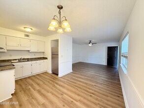 Building Photo - 130 Beulah Ave