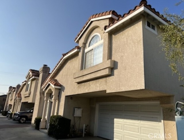 Foto principal - 5544 Sultana Ave