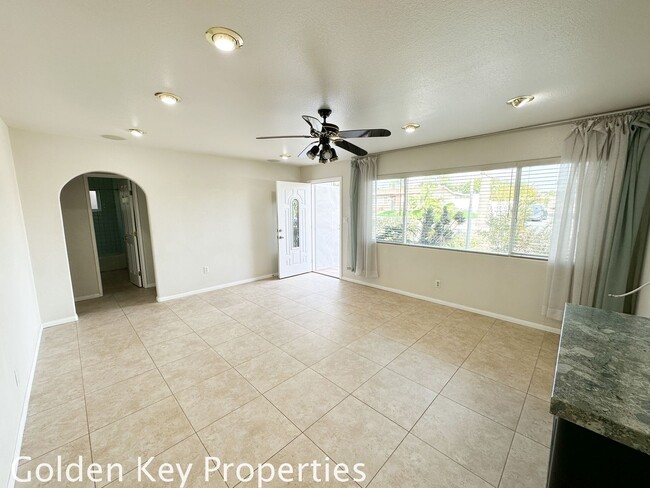 Foto del edificio - Move-in ready single-level home in Oceanside!