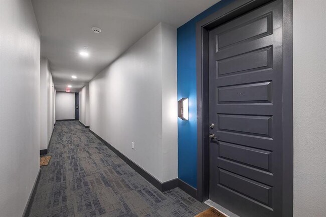 Foto del edificio - 2213 Poquito St