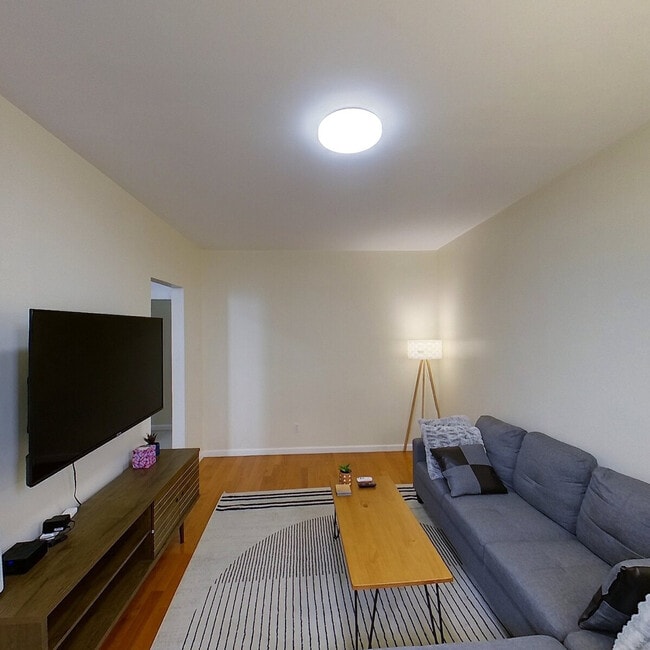 Foto del edificio - 1156 42nd St