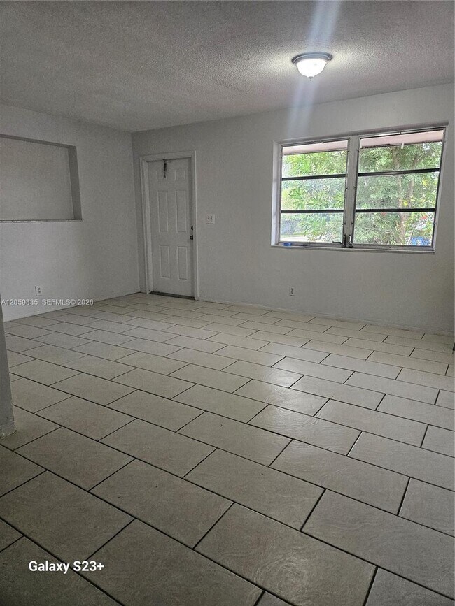 Foto del edificio - 5715 Hayes St