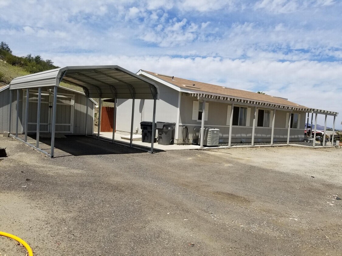 Primary Photo - 27240 Keller Rd