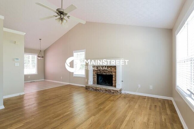 Foto del edificio - 3 Bedroom Pet-Friendly Home in Dallas, GA with Main Street Renewal