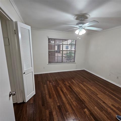 Foto del edificio - 9600 ROYAL Ln