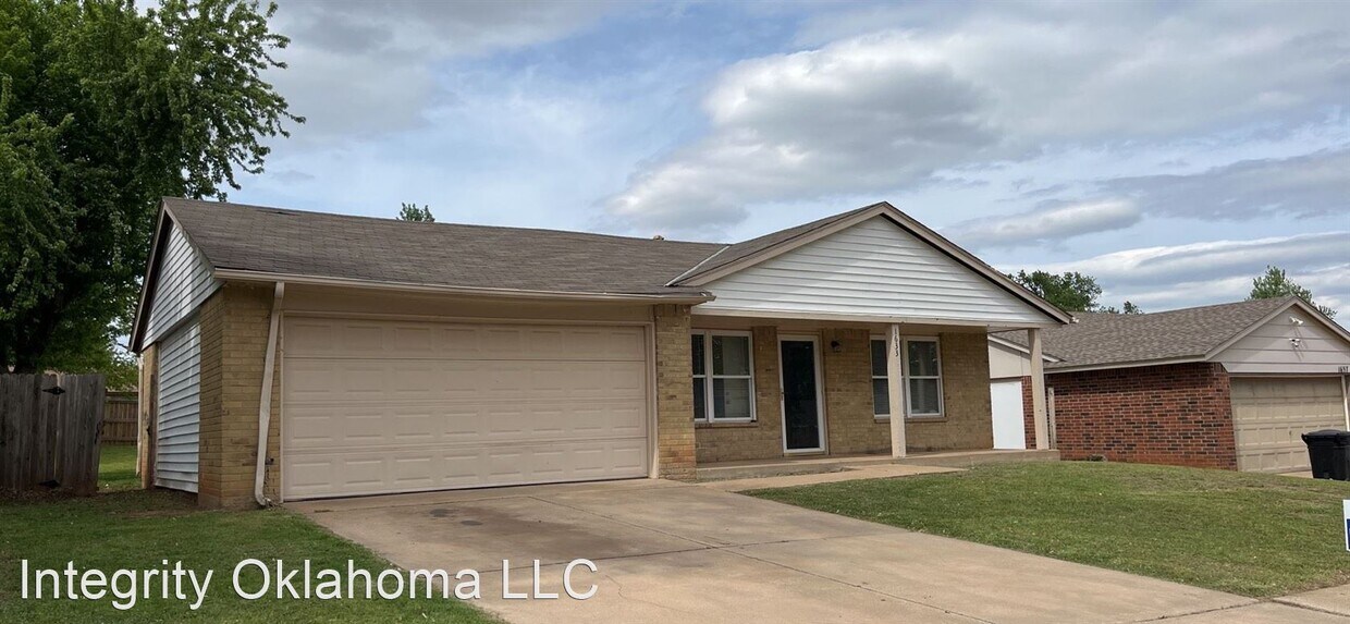 4 br, 2 bath House 1633 Northeast 4th St... House for Rent in Moore
