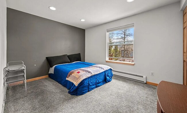 Foto del edificio - 1803 Ridgeview Dr