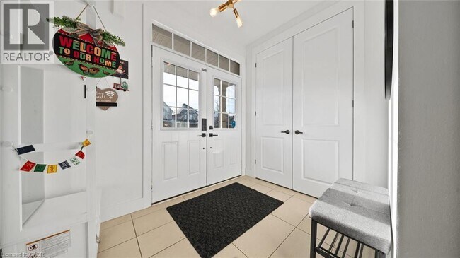 Photo du bâtiment - 93 Gillespie Dr