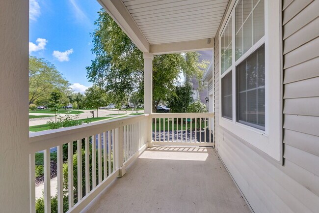 Building Photo - 2480 Fairchild Ln