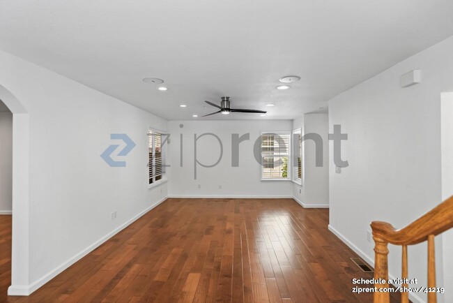 Building Photo - 625 San Gabriel Ave