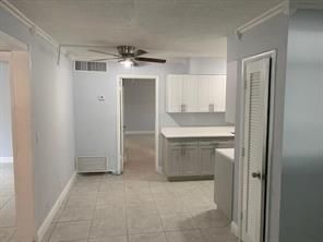 Building Photo - 1001 SW 74th Ave
