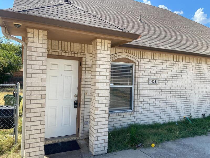 402 Kings Way Dr, Mansfield, TX 76063 Condo for Rent in Mansfield, TX