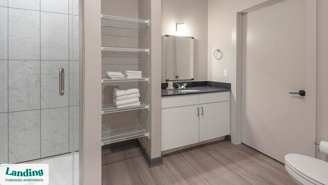 Building Photo - 645 N Front St