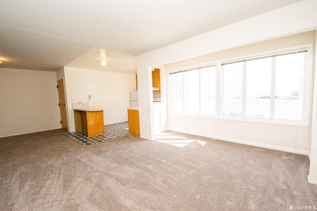 Foto del edificio - 860 Corbett Ave