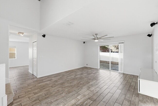 Photo - 11479 Brown Quail Ct House