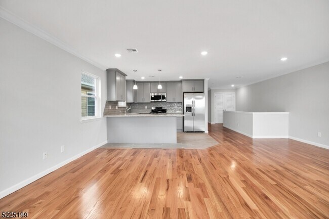 Foto del edificio - 609 Hunterdon St