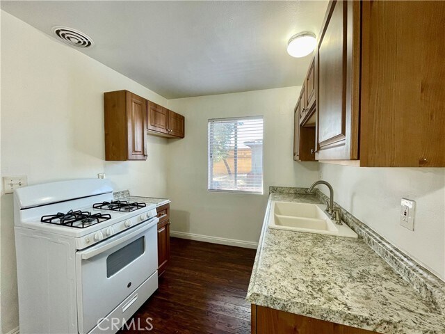 Foto del edificio - 935 E Rte 66