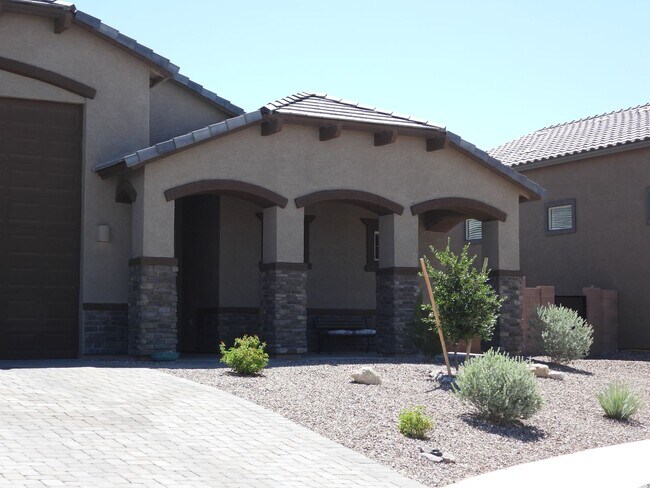 Foto del edificio - 3 Bedroom 2 Bathroom