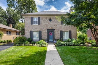 Building Photo - 915 Indian Rd