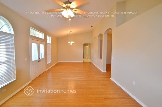 Building Photo - 10226 Timberland Point Dr