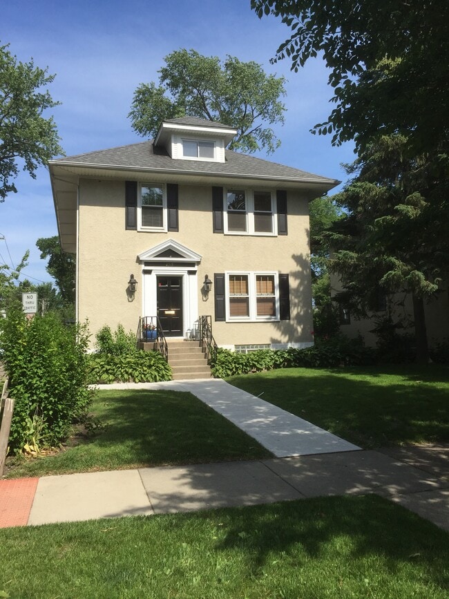 Building Photo - 2519 Ashland Ave