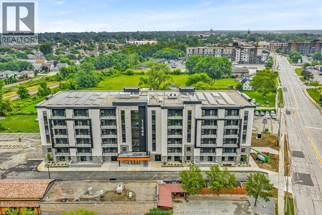 Building Photo - 11646 Tecumseh Rd E