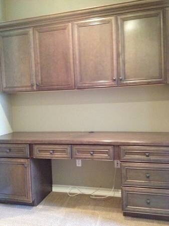 Beautiful Built In Desk and Storage - 4440 N 24th Way