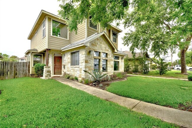 Foto del edificio - 5412 Grover Ave