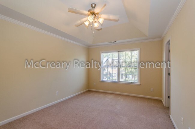 Foto del edificio - 1750 Heights Cir NW