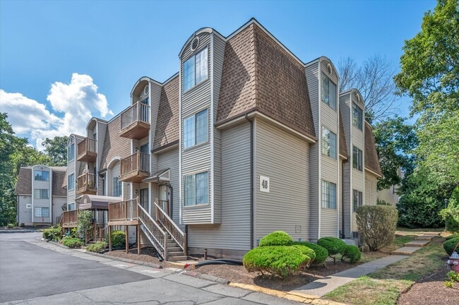 Building Photo - 48 N Mountain Rd