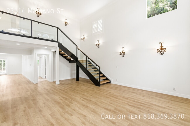 Building Photo - 23114 Mariano St