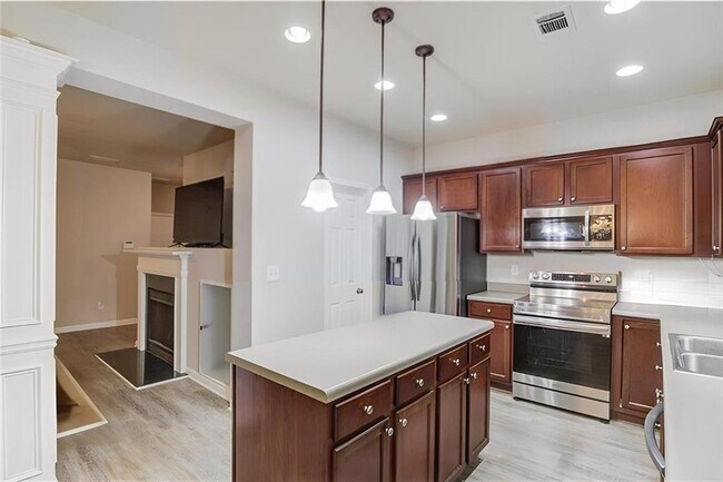 Foto del edificio - 2656 Pierce Brennen Ct NE