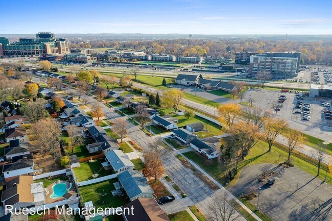 Foto del edificio - 4 br, 2 bath House - 1758 St Agnes Dr