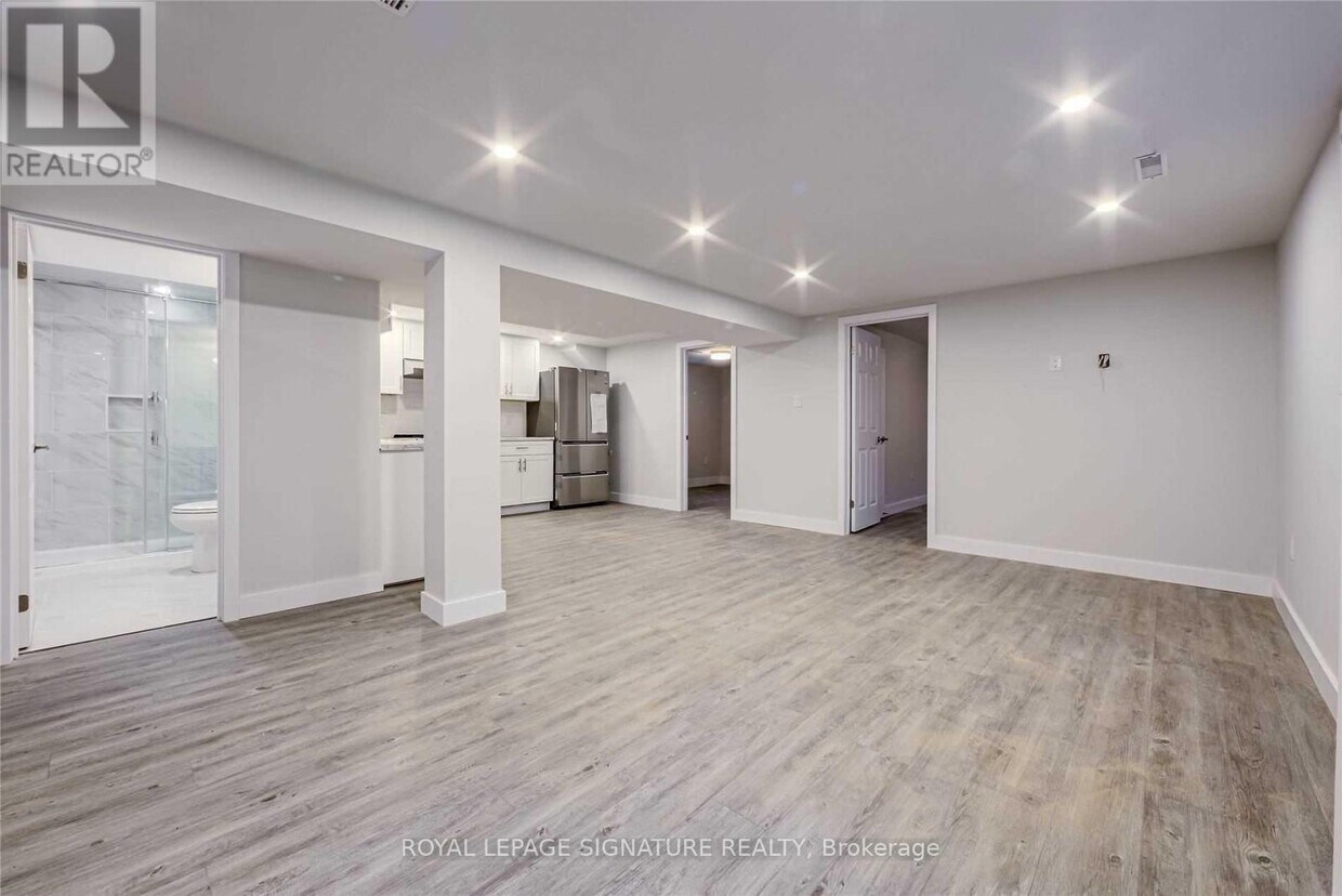 Primary Photo - 1205 Gainsborough Dr