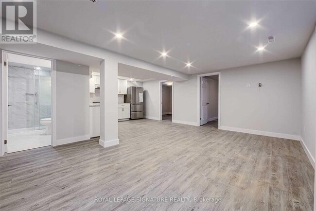 Building Photo - 1205 Gainsborough Dr