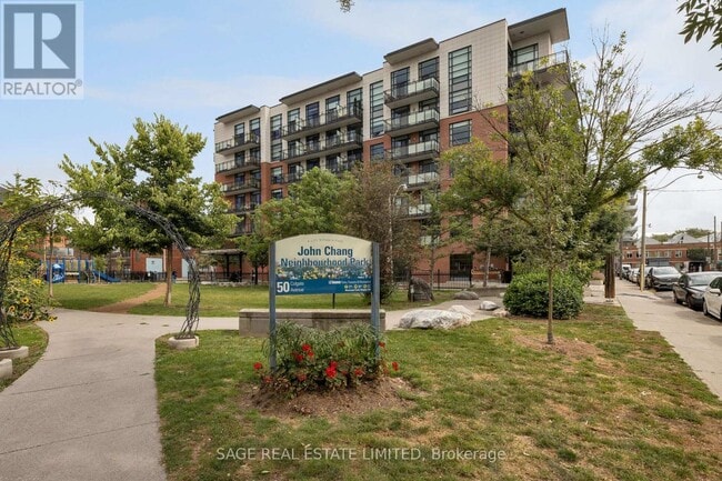 Building Photo - 88 Colgate Ave