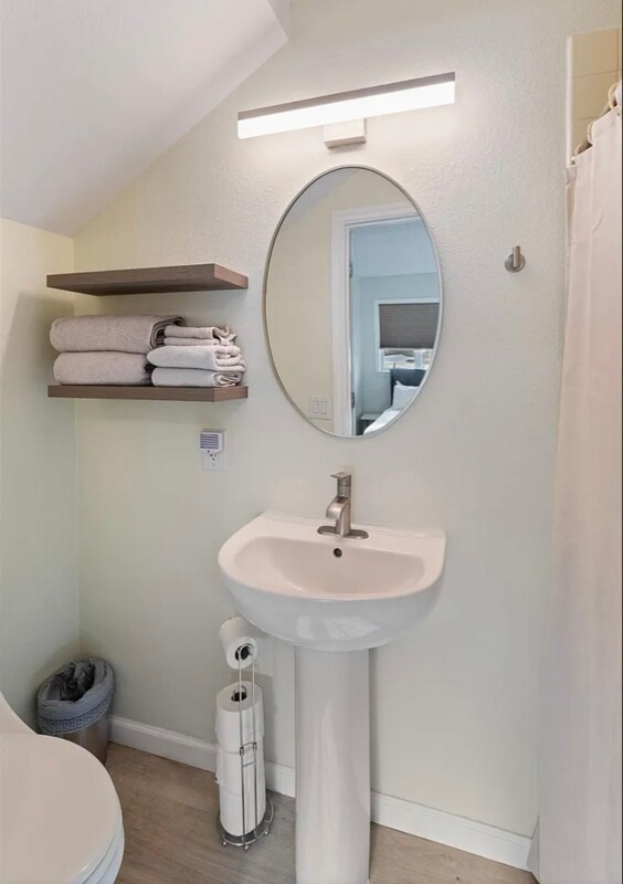 Foto del edificio - 1316 Joyce Dr