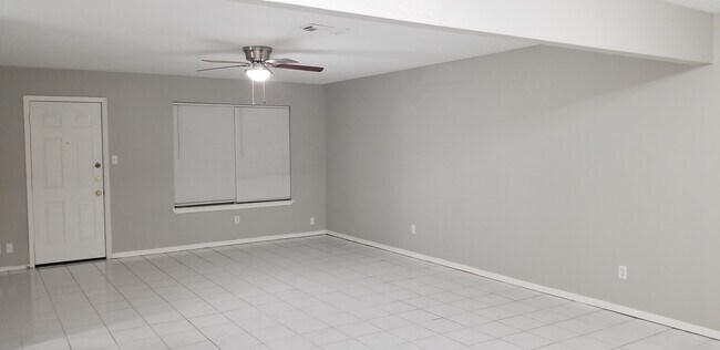 Living room - 11314 Loyola Dr