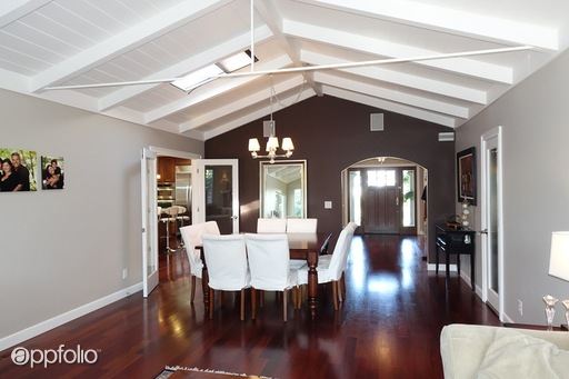 Building Photo - 260 Chateau Dr