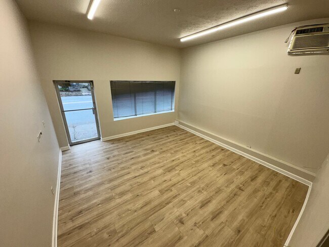 Foto del edificio - 2725 S 4th St