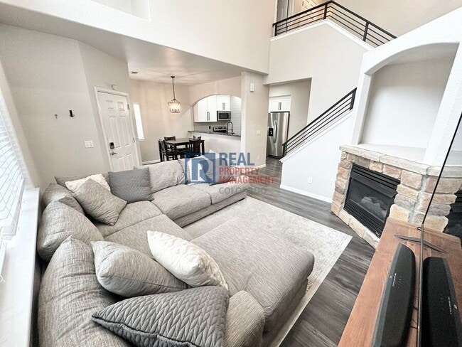 Foto del edificio - 1325 S Chambers Rd