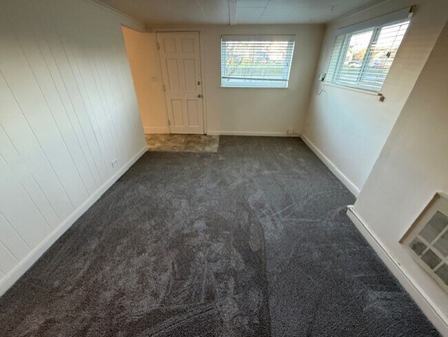 Building Photo - 3218 Rucker Ave