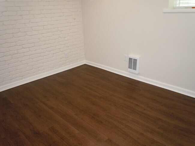 Foto del edificio - 845 S Cowley St