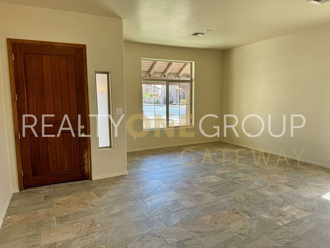 Building Photo - Barkley Ranch Corner Lot Home with 3 Car G...