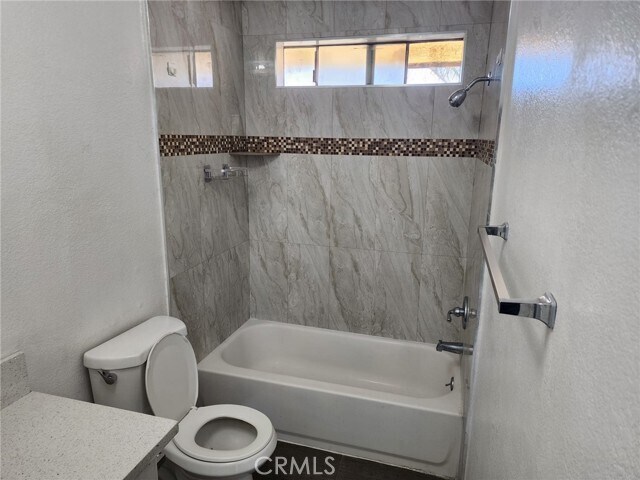 Building Photo - 4122 Floral Dr