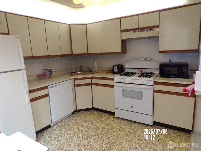 Foto del edificio - 68 Aspen Ct
